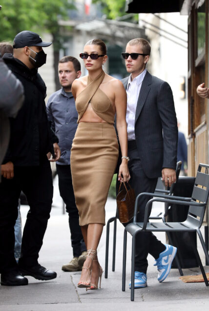 Hailey Baldwin and Justin Bieber had lunch at Dinand by Ferdi restaurant in Paris