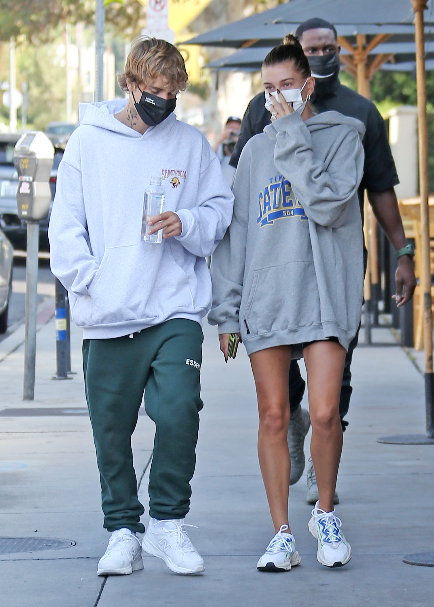 Justin Bieber And Hailey Baldwin Are NOT Pregnant