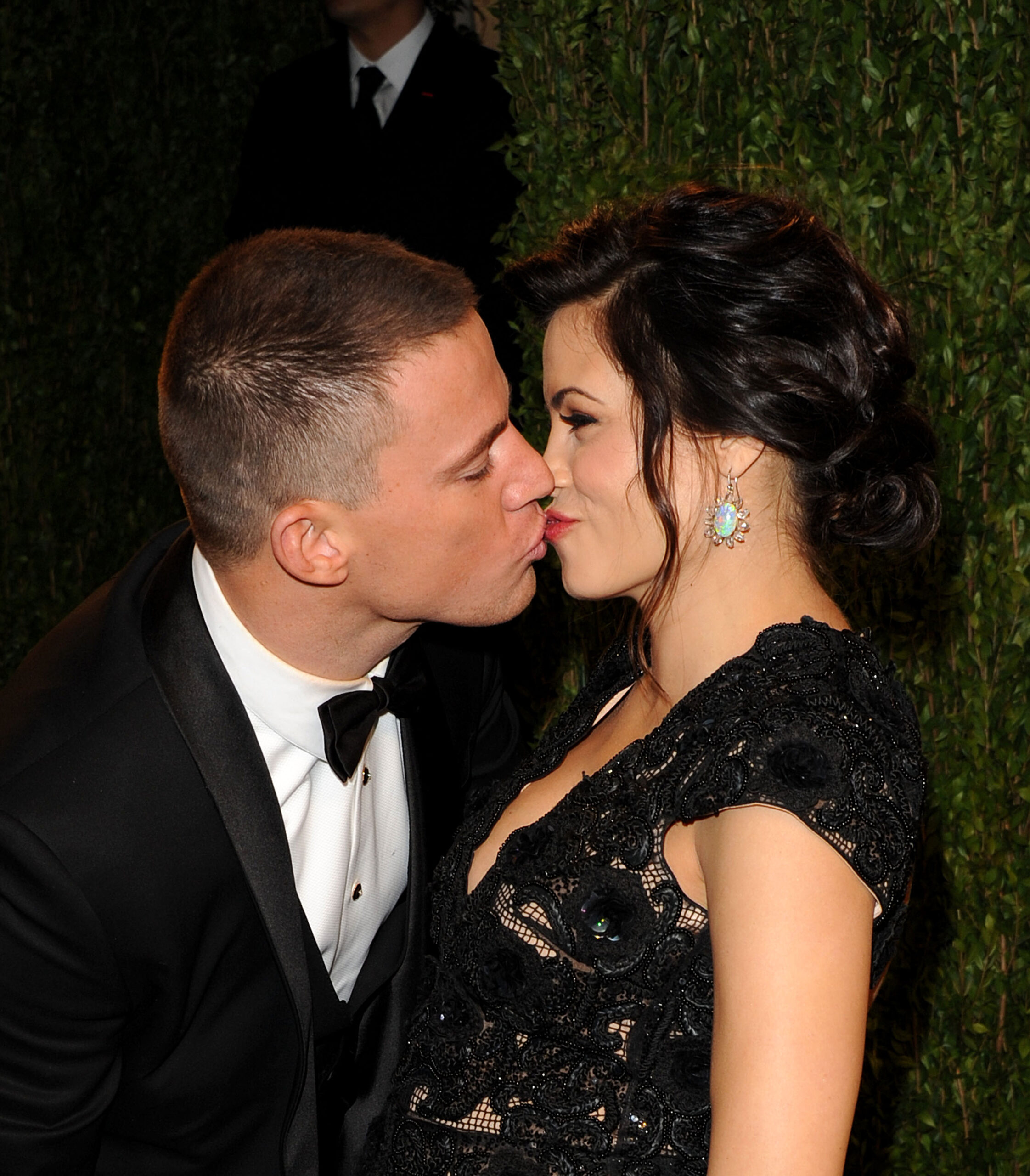 Channing Tatum Kissing Jenna Dewan
