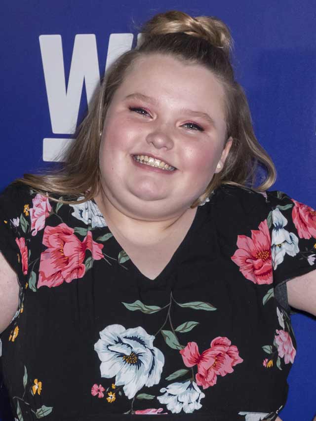 Honey Boo Boo Erases Photo With Boyfriend After Age Gap Criticism