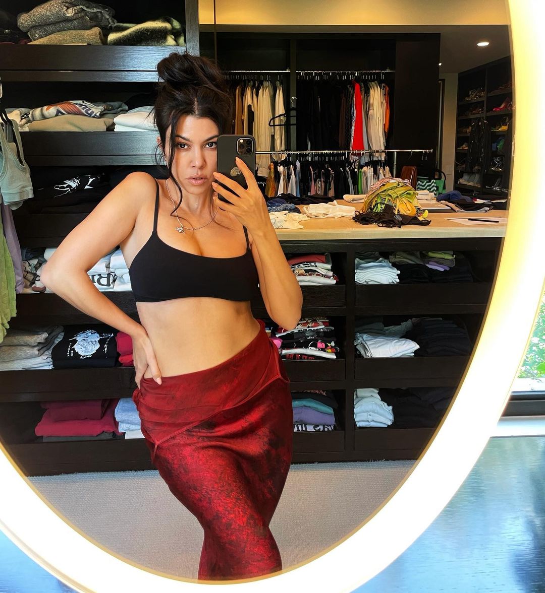 Kourtney Kardashian Sparks Pregnancy Rumors With Hot Mirror Selfies