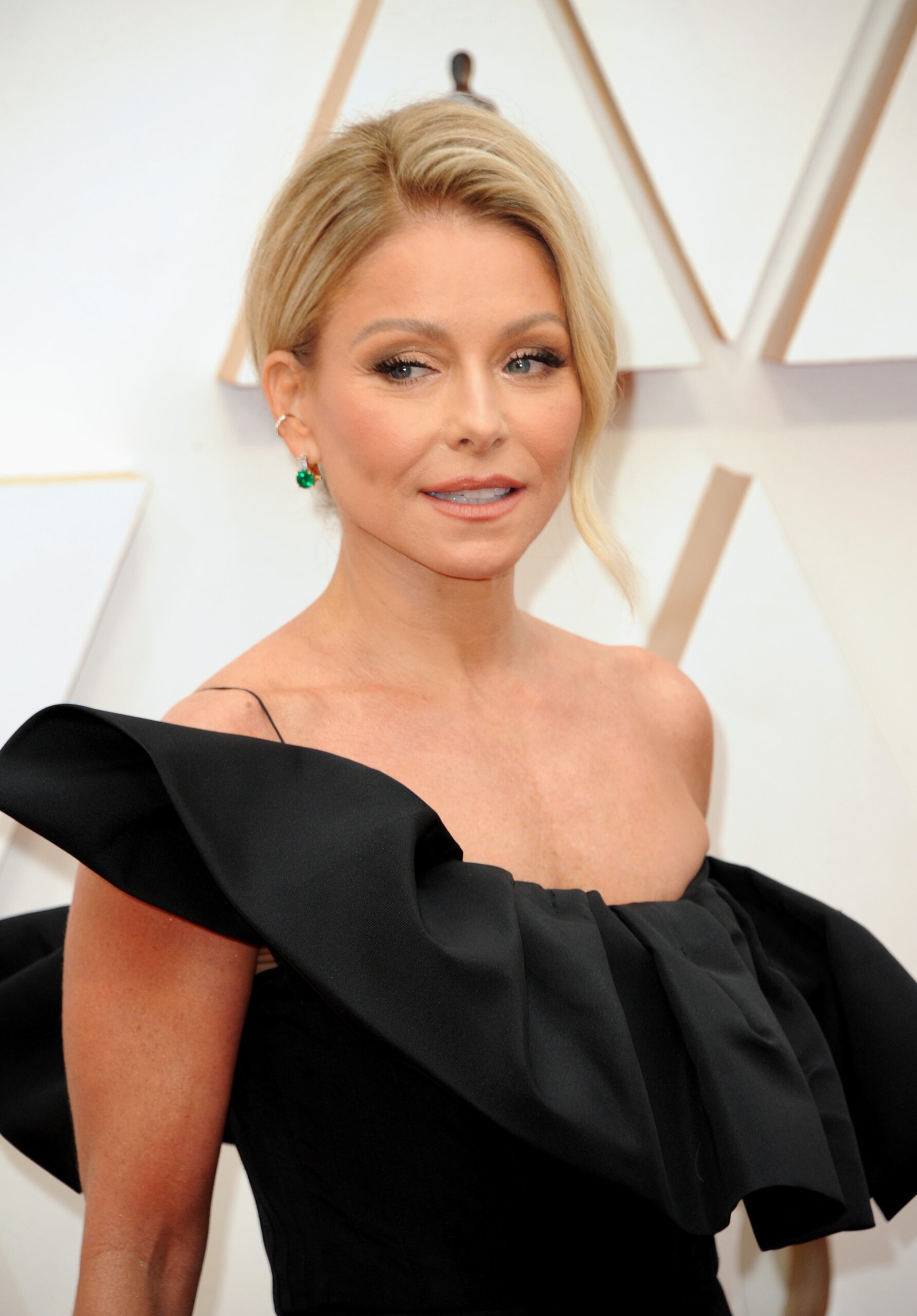 Kelly Ripa 92nd Academy Awards