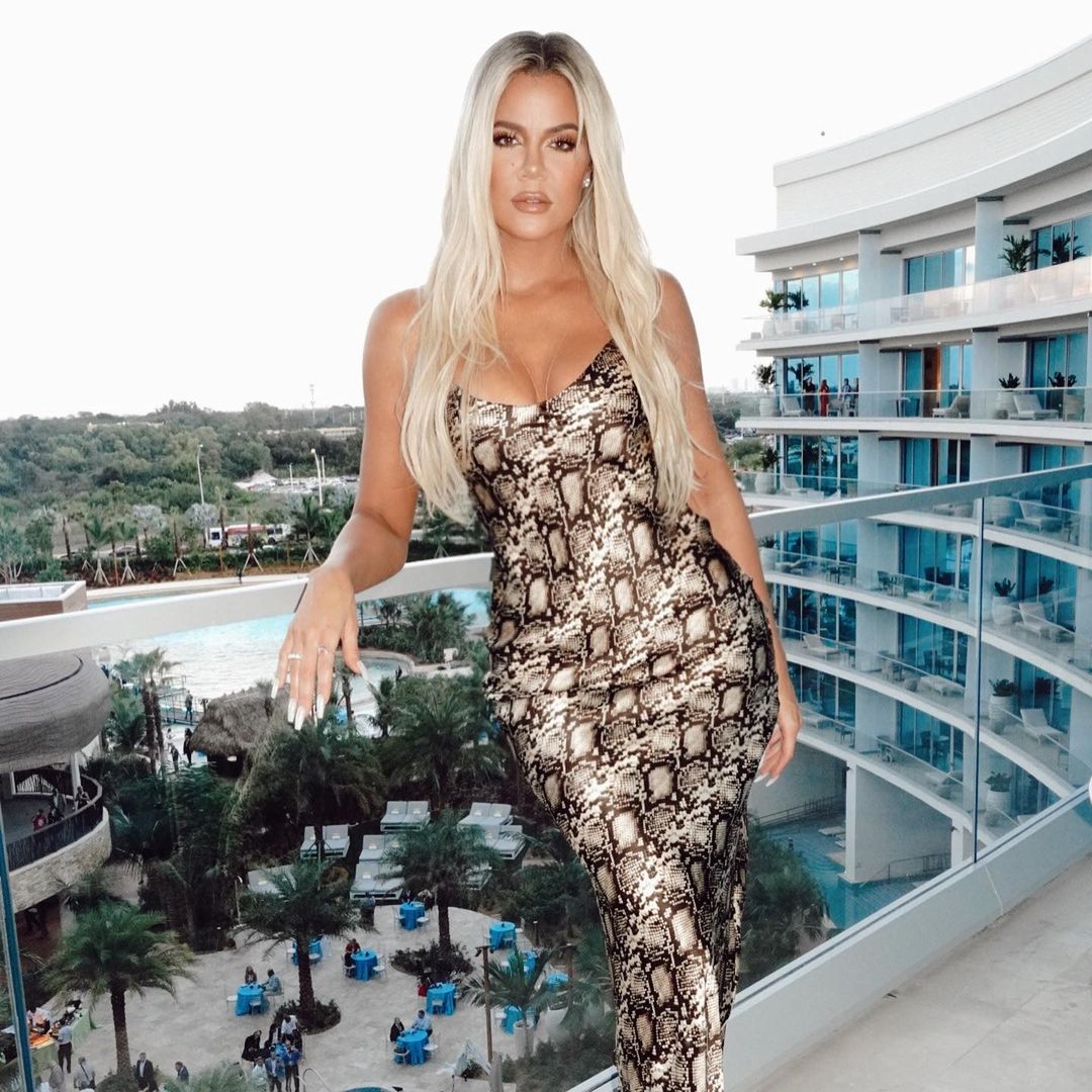 Tori Spelling Becoming A Kardashian?!