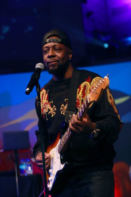 Wyclef Jean performs at the annual Salesforce big party