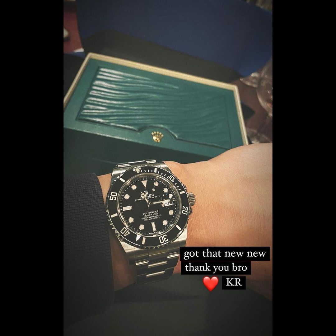 ‘John Wick’ Star Keanu Reeves Gifted Movie Stuntmen $10,000 Rolexes!