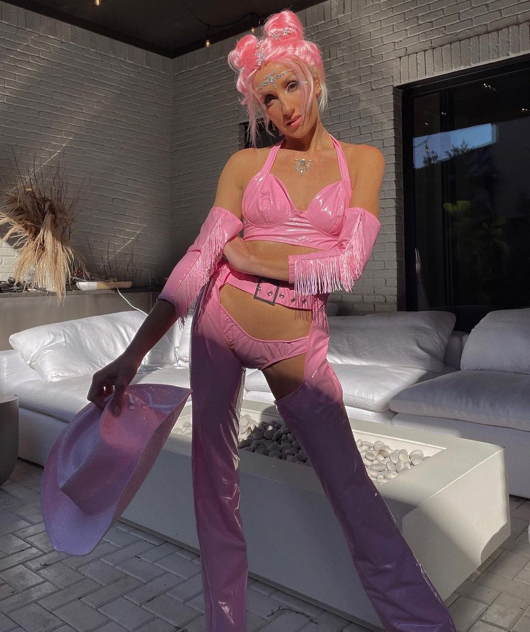 Gymnast Nastia Liukin Shows Off Blistering ‘Pink Cowboy’ Halloween Costume