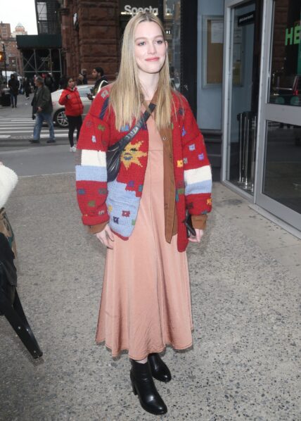 Victoria Pedretti at Build Series