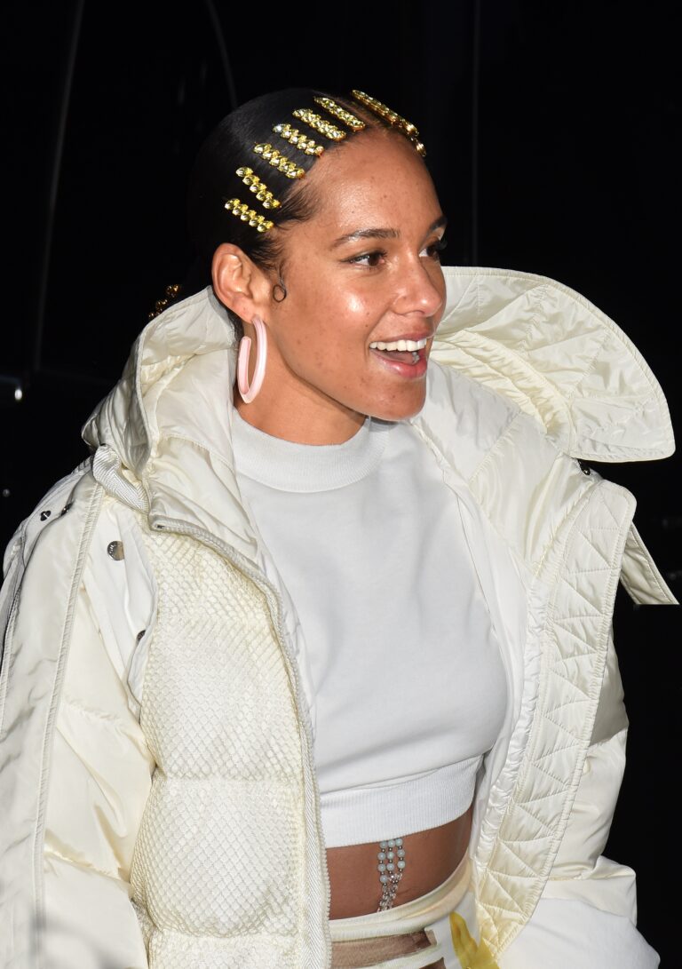 Alicia Keys Is Willing To Bury The Hatchet With Lil Mama After Crashing Her 2009 VMAs Performance