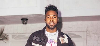 Jason Derulo smiling