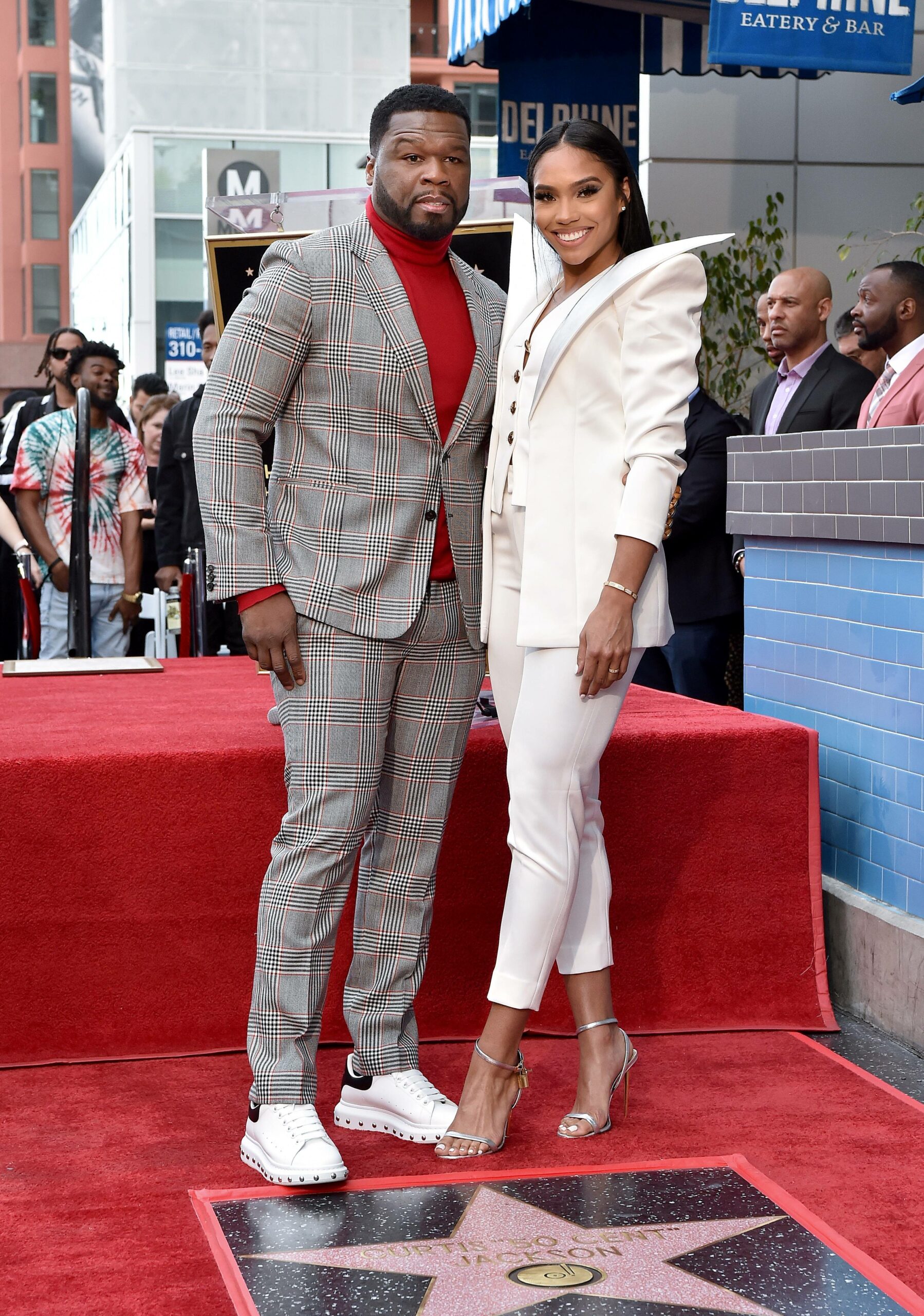 50 Cent Trolls Girlfriend For Allegedly Burning The Thanksgiving Turkey!