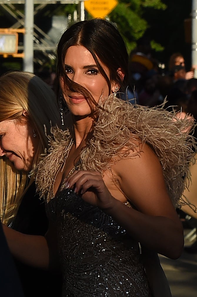 Sandra Bullock arrives to the Ocean apos s 8 premiere
