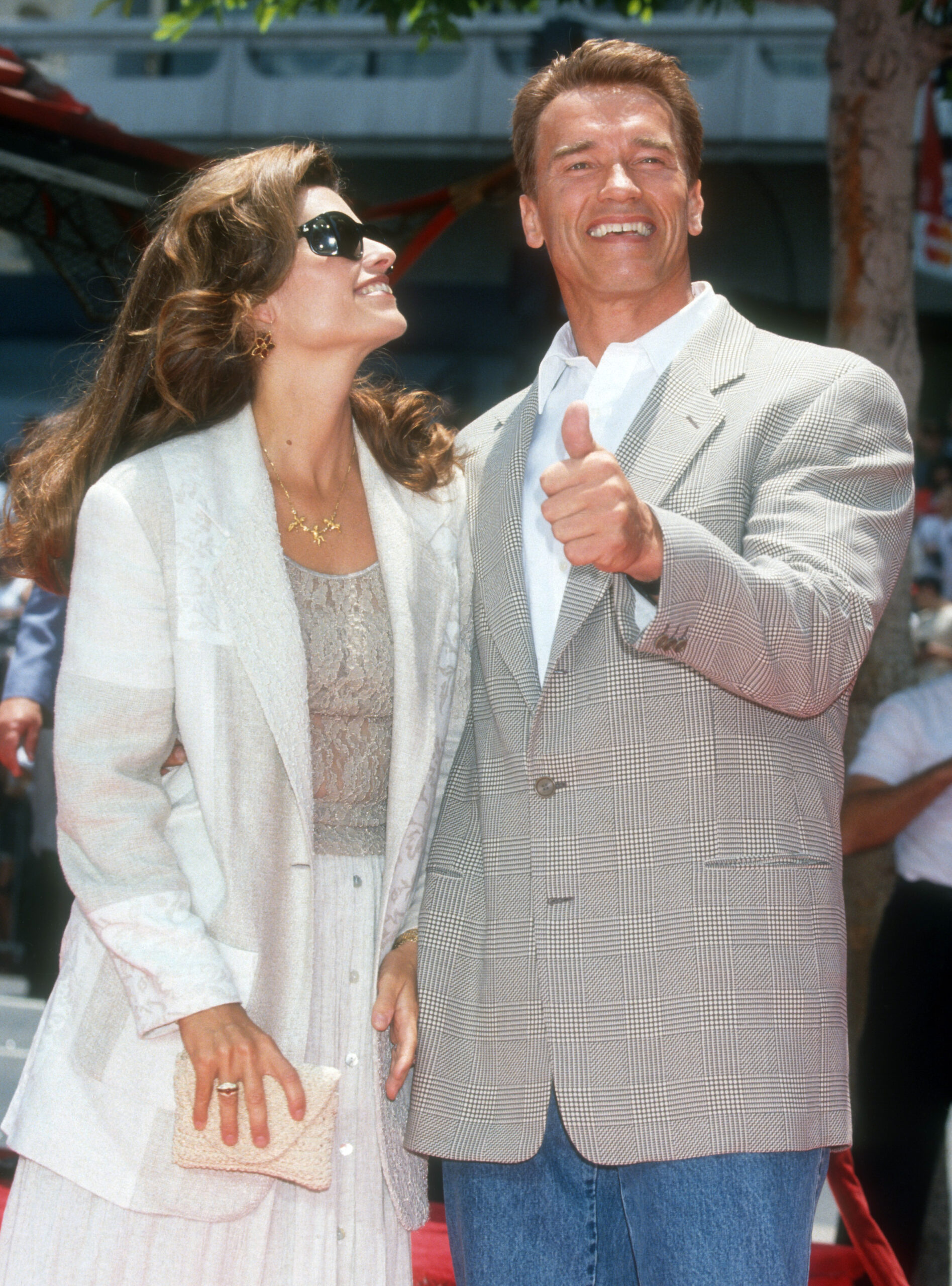 Arnold Schwarzenegger & Maria Shriver FINALLY Settle Divorce After 10 Years!