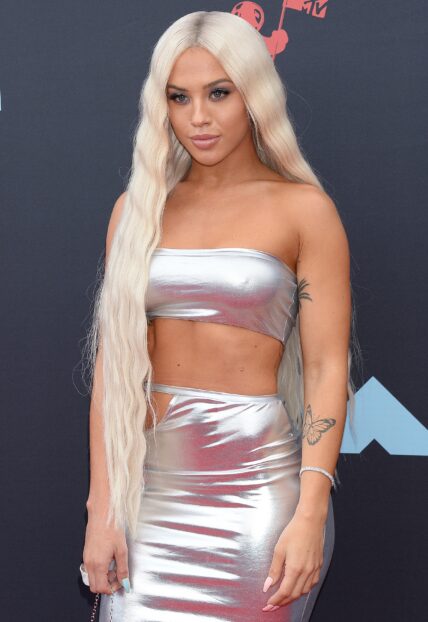 Tammy Hembrow at 2019 MTV Music Awards