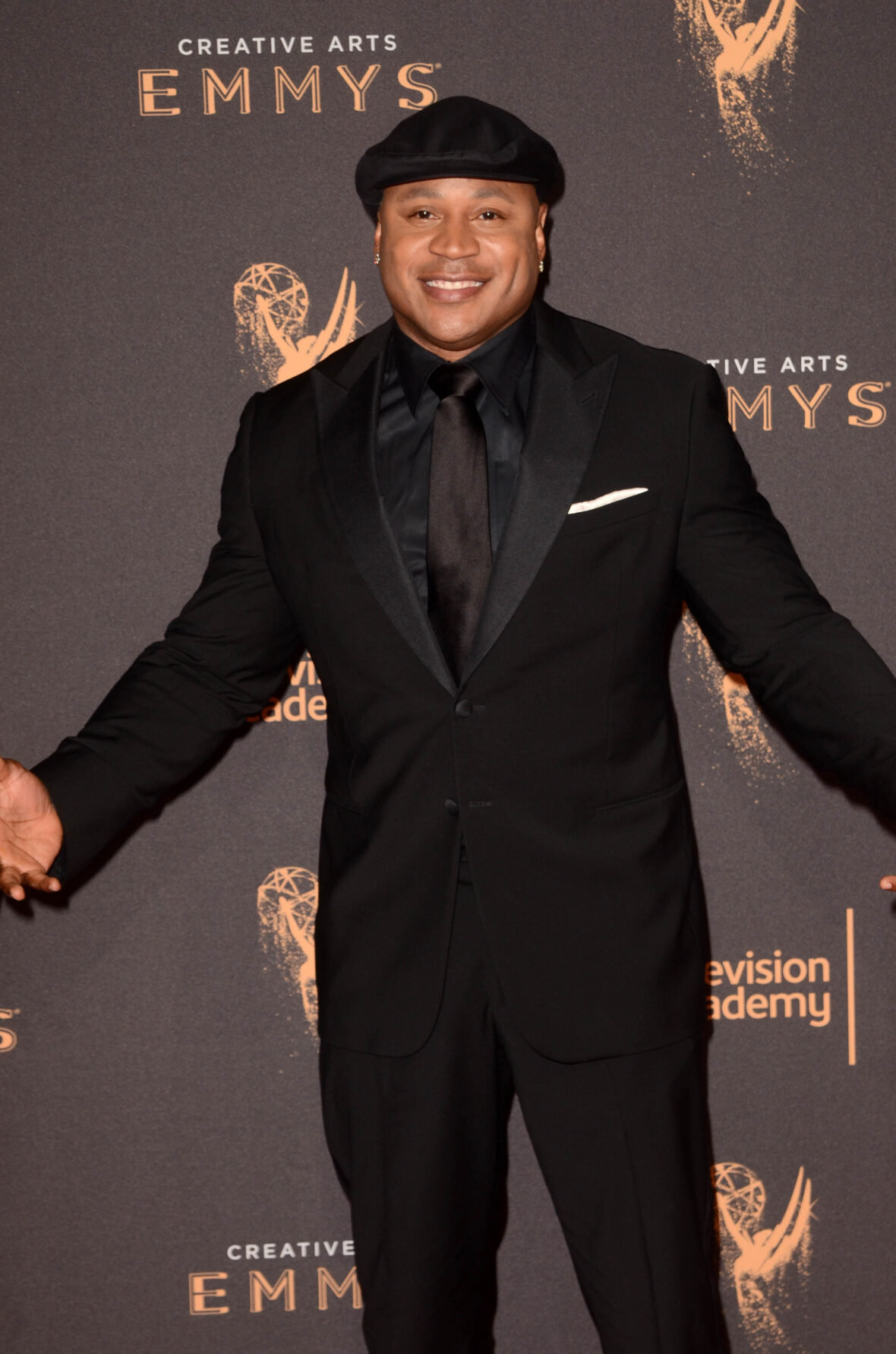 LL COOL J at the 2017 Creative Arts Emmy Awards Day 1