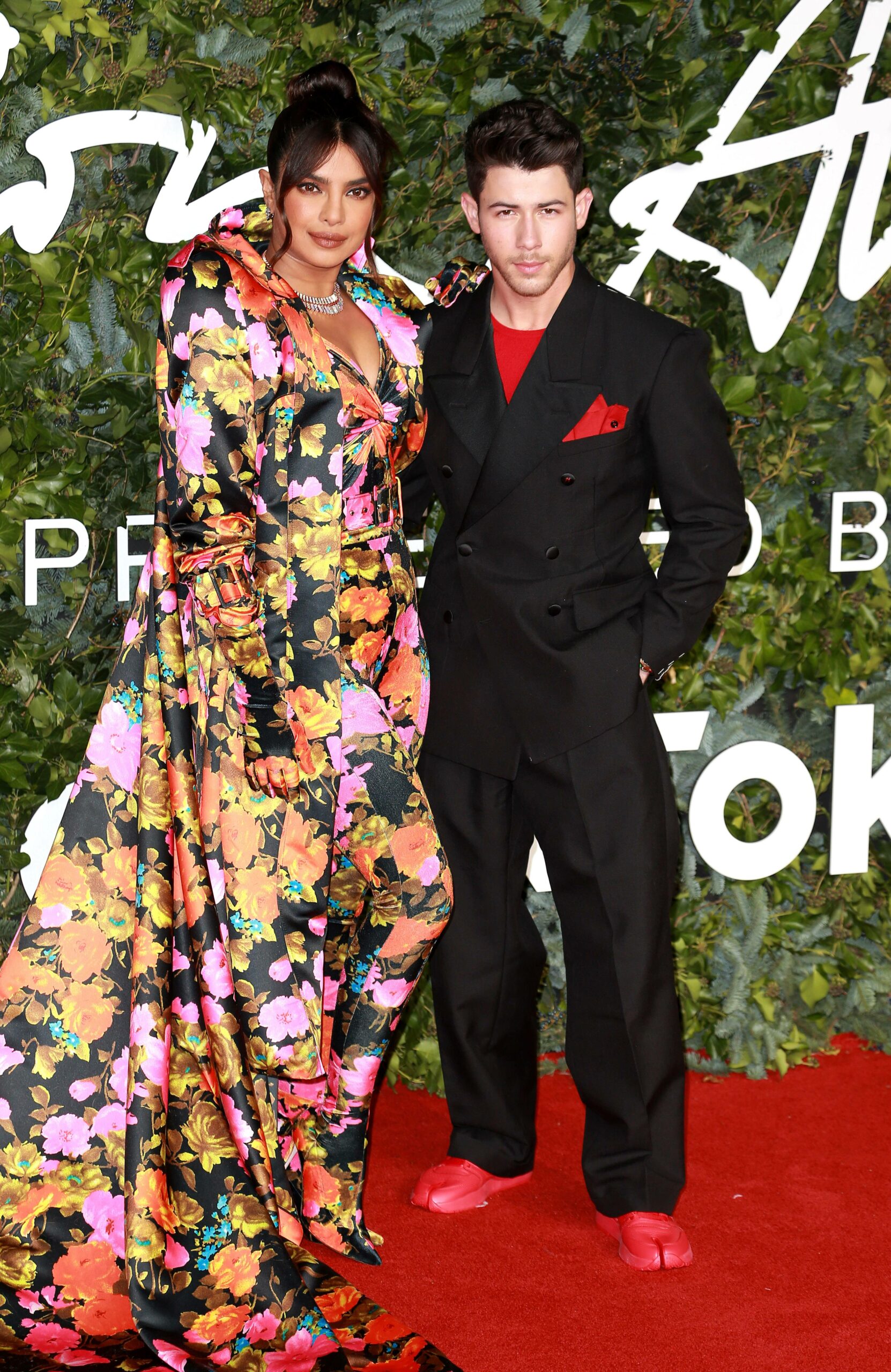 Priyanka Chopra and Nick Jonas at The Fashion Awards 2021. Jonas