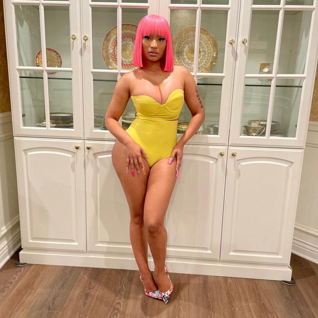 Nicki Minaj SHOCKS Straddling Supersized Teddy In ‘Birthday’ Suit Pictures 