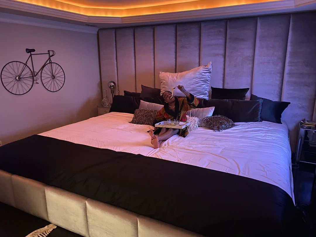 Rapper T.I. Flaunts MASSIVE ‘God Sized’ Bed Inside His Georgia Mansion