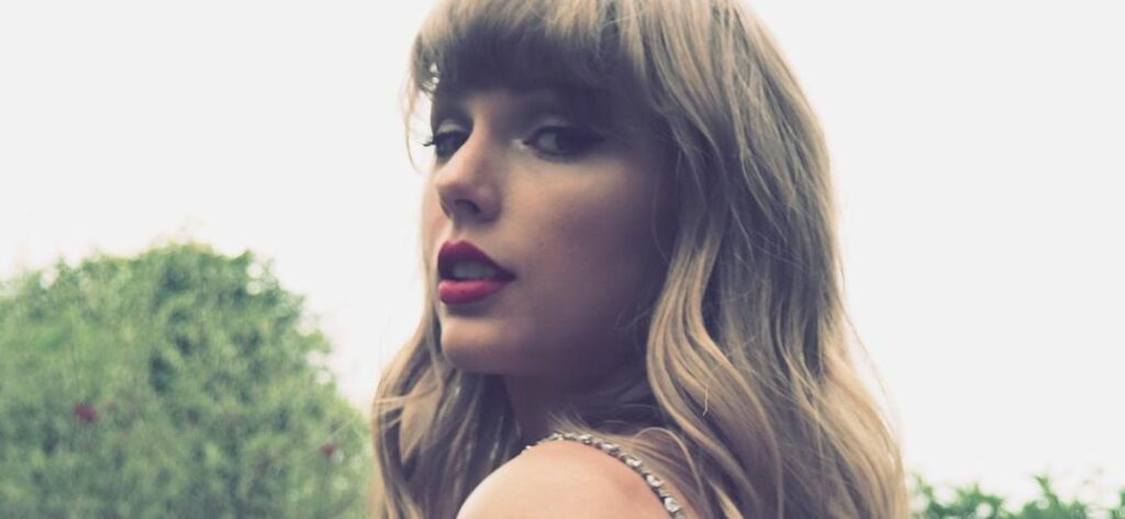 Taylor Swift gets Damon Albarn's apology