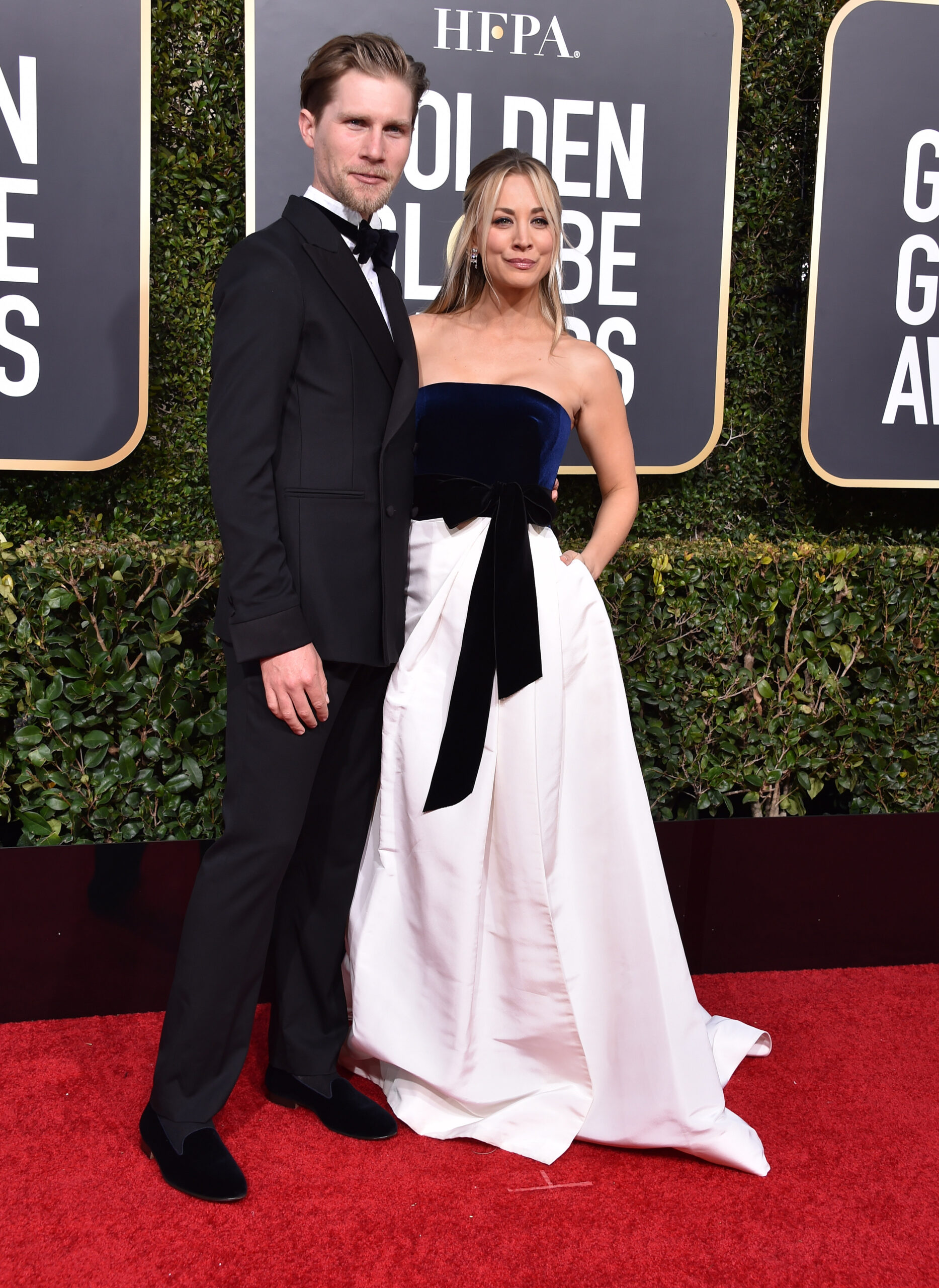 Kaley Cuoco Is Close To Settling Divorce With Ex-Husband Karl Cook 