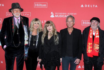 2018 MusiCares Person Of The Year Honoring Fleetwood Mac. 26 Jan 2018 Pictured: Mick Fleetwood, Christine McVie, Stevie Nicks, Lindsey Buckingha. Photo credit: Steven Bergman/AFF-USA.COM / MEGA TheMegaAgency.com +1 888 505 6342 (Mega Agency TagID: MEGA153916_009.jpg) [Photo via Mega Agency]