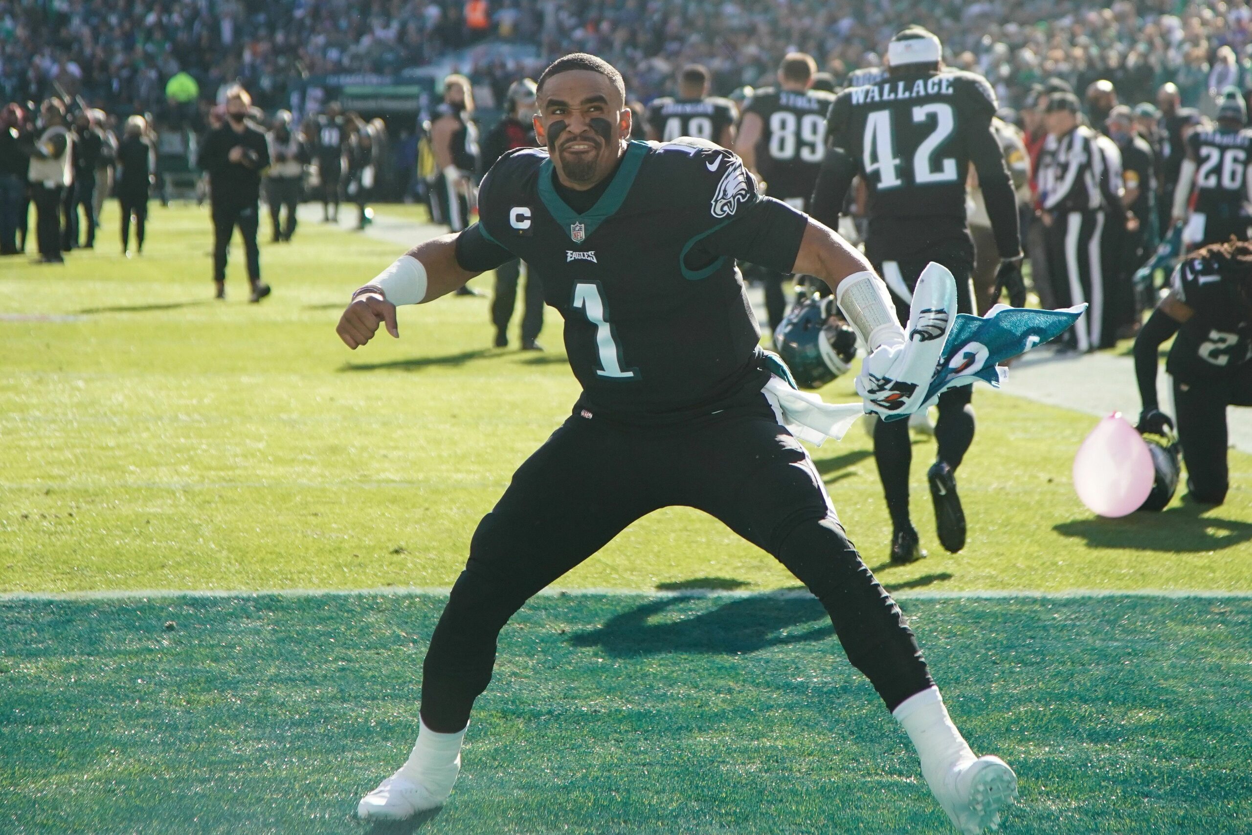 Philadelphia Eagles quarterback Jalen Hurts (1) signals to the crowd before the game against the New York Giants on December 26, 2021 at Lincoln Financial Field.