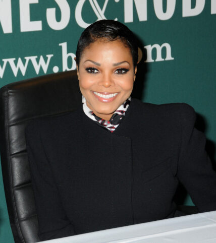 Janet Jackson Celebrates 40th Anniversary of First Album with Lifetime Documentary