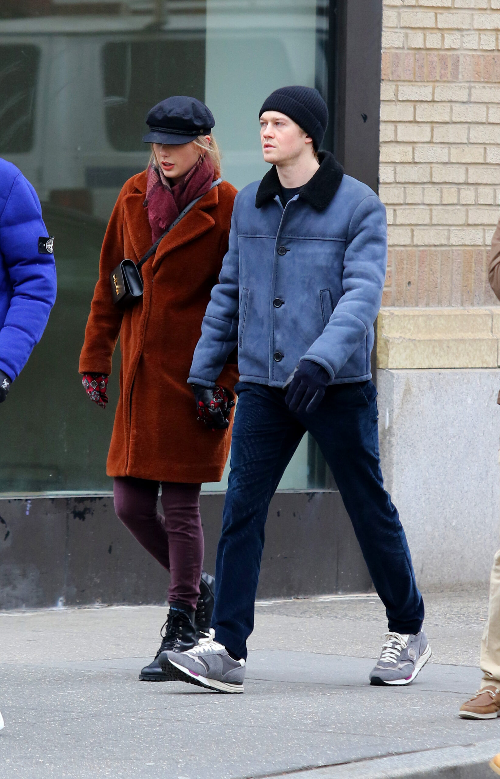 Taylor Swift hand-in-hand with boyfriend Joe Alwyn go on a long walk after lunch in NYC