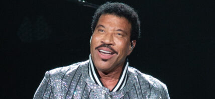 Lionel Richie 2019 Hello Tour Radio City Music Hall, NY. 17 Jul 2019