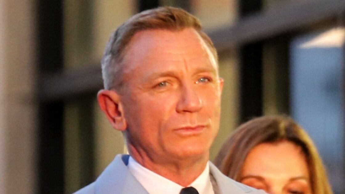 Daniel Craig receives his star in Wall of Fame