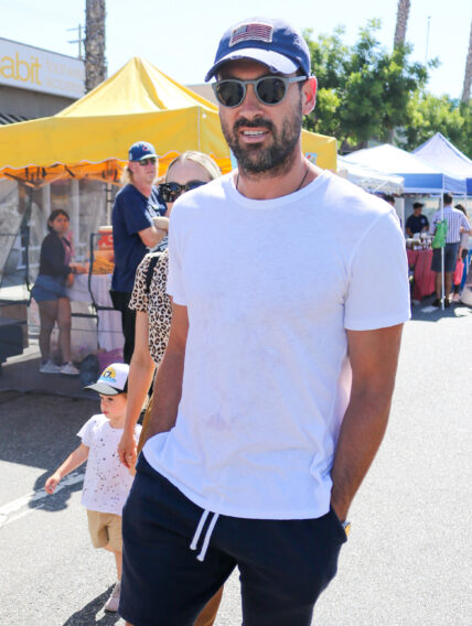 Petra Murgatroyd and Maksim Chmerkovskiy out with son