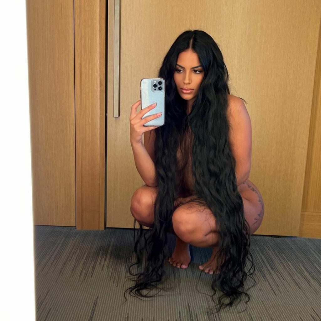 Chaney Jones takes a selfie.