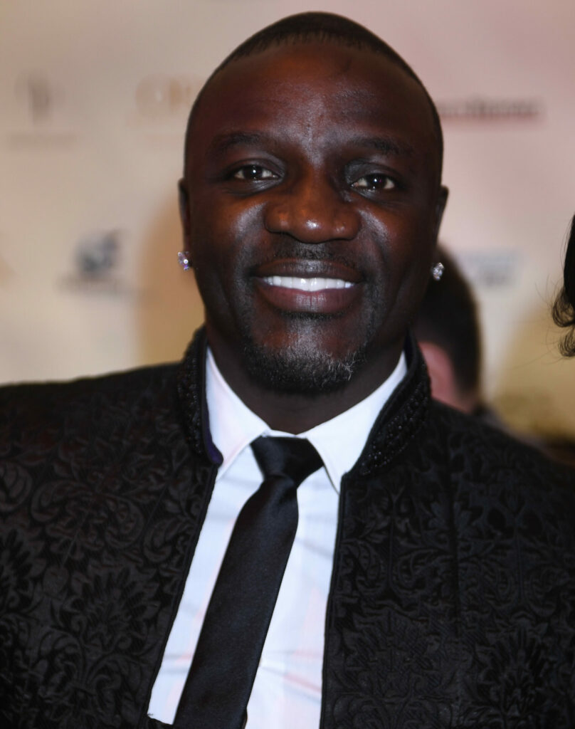 Akon admires Nick Cannon for having lots of babies