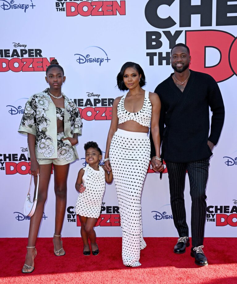 Gabrielle Union, Dwyane Wade & kids Zaya Wade,Kaavia James Union Wade at "Cheaper by the Dozen" Premiere