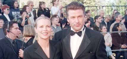© 1999 RAMEY PHOTO AGENCY 310.828.34451999 SAG AWARDS (Arrival)Kim Basinger & Alec Baldwin3/7/1999.JR (Mega Agency TagID: MEGAR122598_30799.jpg) [Photo via Mega Agency]