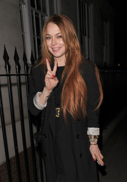 Lindsay Lohan enjoys dinner at C restaurant in Mayfair with a male companion The pair appeared close with Lindsay showing the man pictures on her phone