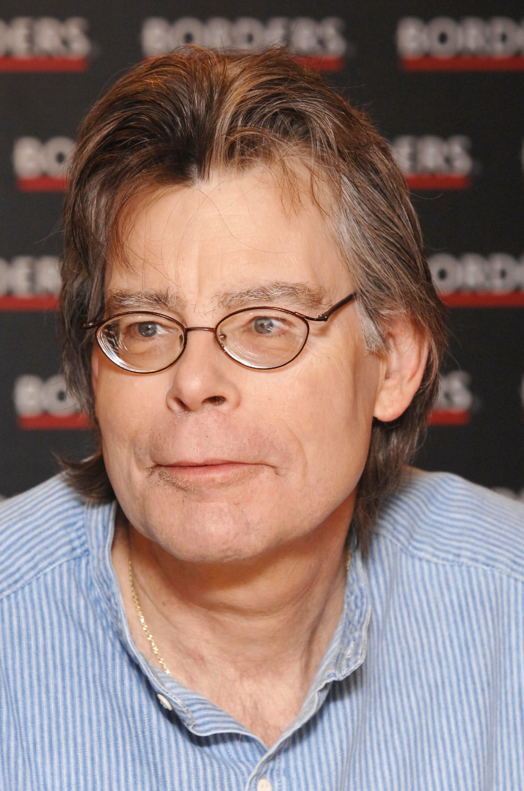 Stephen King signing copies of his new book 'Lisey's Story' at Borders on Oxford StreetLondon, England - 07.11.06Credit: WENN Newscom/(Mega Agency TagID: wennphotos422078.jpg) [Photo via Mega Agency]
