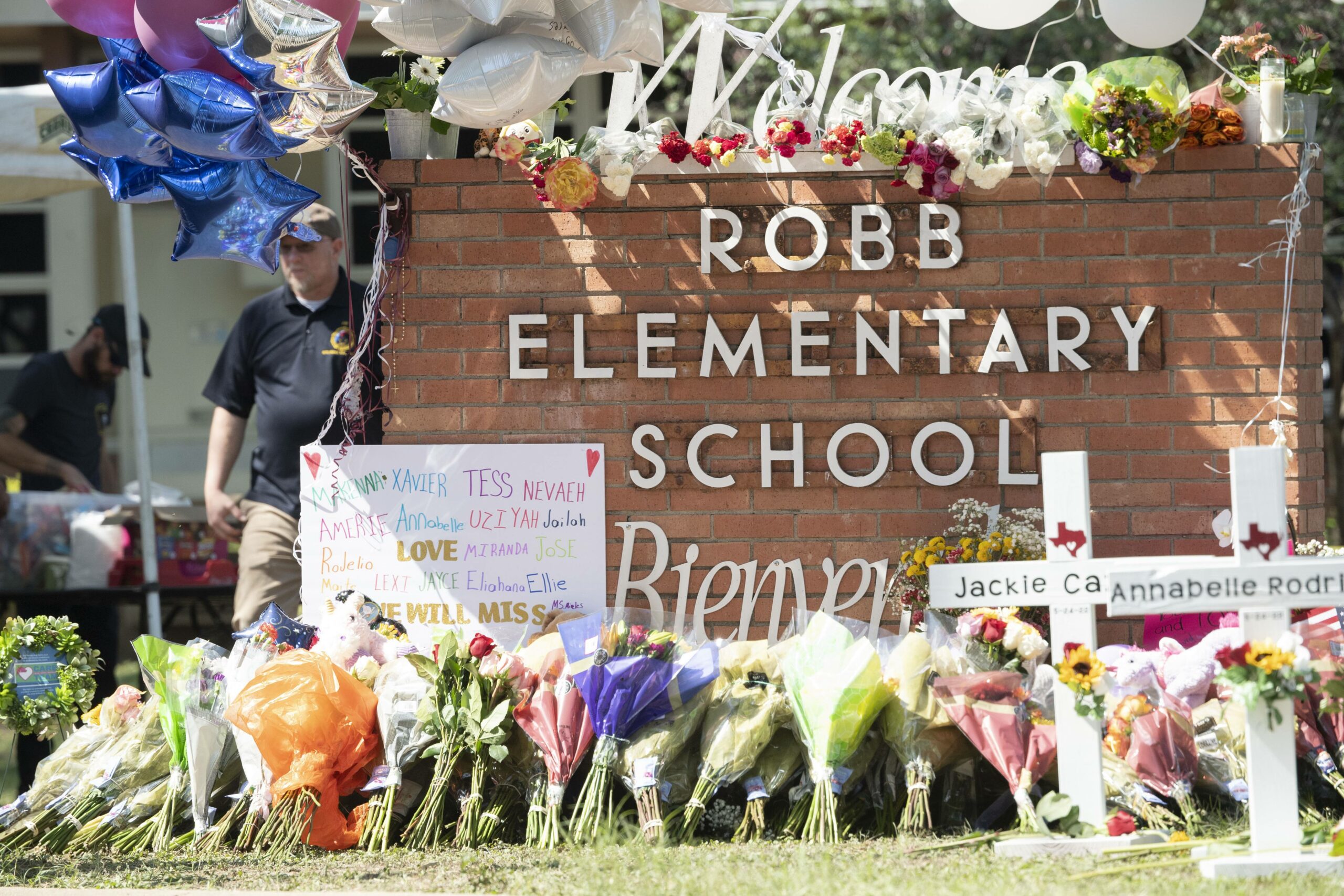 Robb Elementary School 