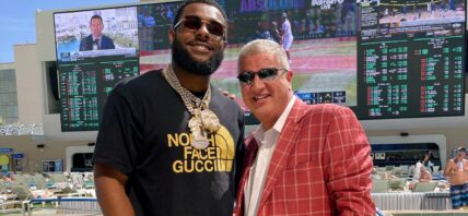 NFL's Top Draft Kayvon Thibodeaux Parties It Up In Downtown Las Vegas!