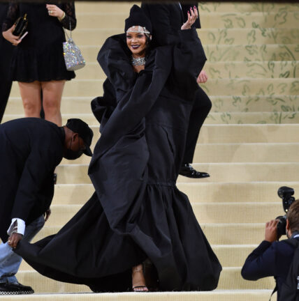 Rihanna at the 2021 Met Gala Celebrating In America: A Lexicon Of Fashion