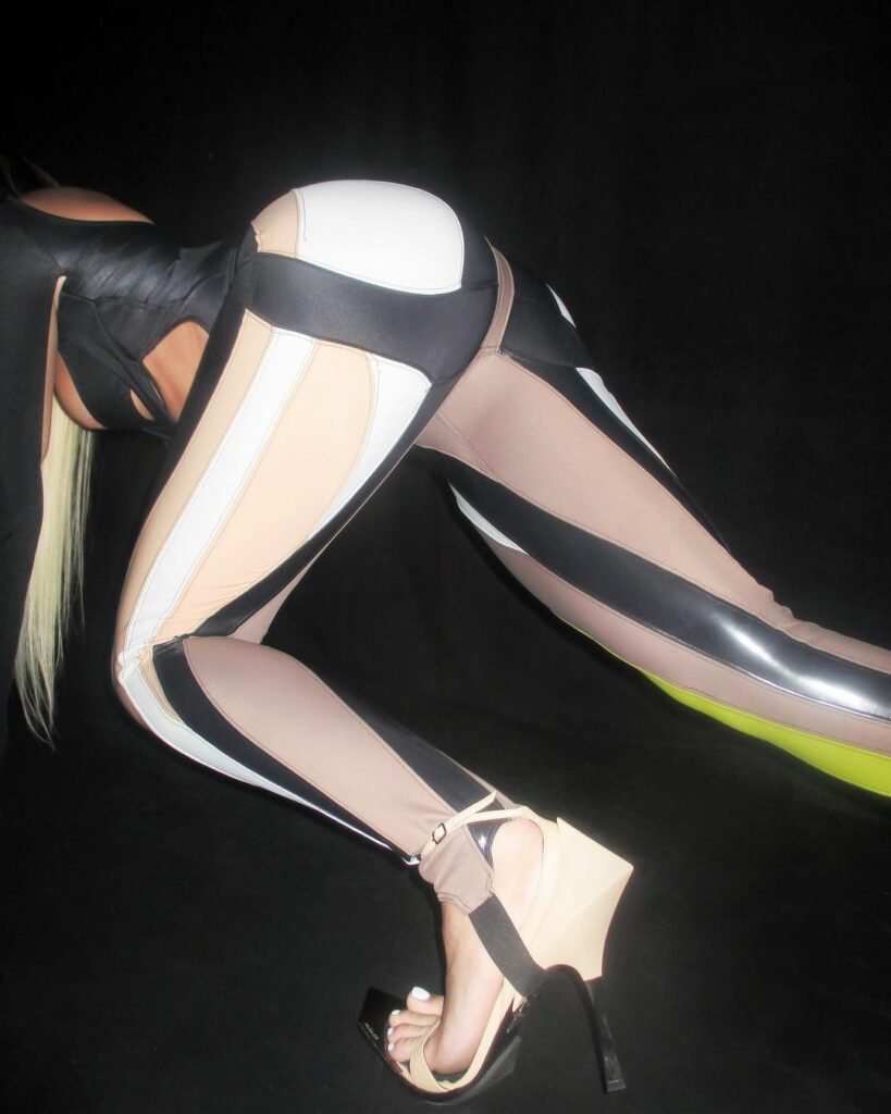 Lourdes Leon posing.