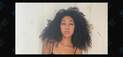 Aoki Lee Simmons