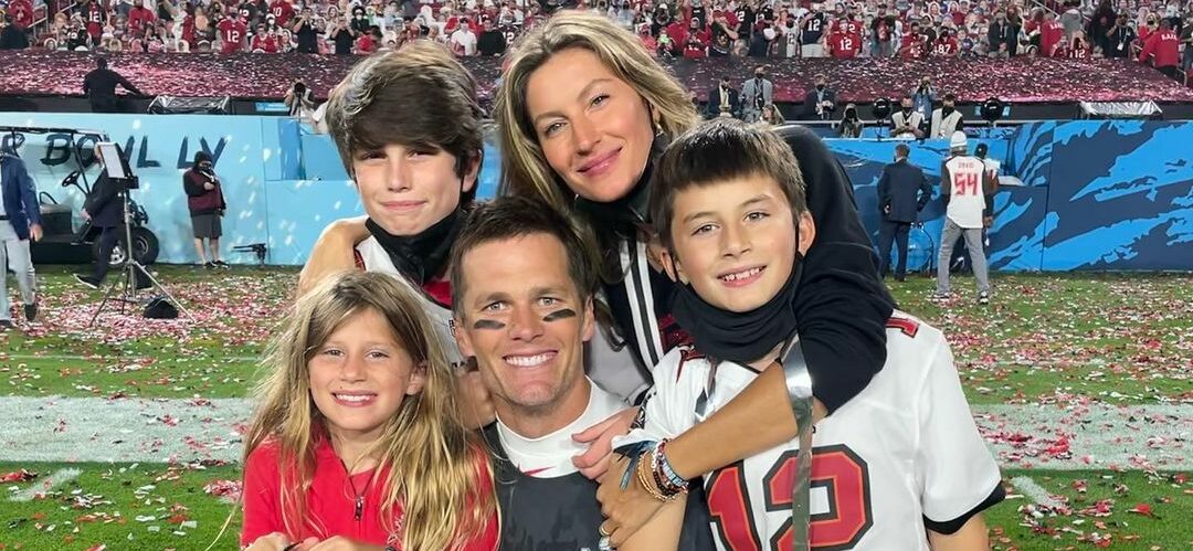 Tom Brady, Gisele Bündchen and family after winning super bowl