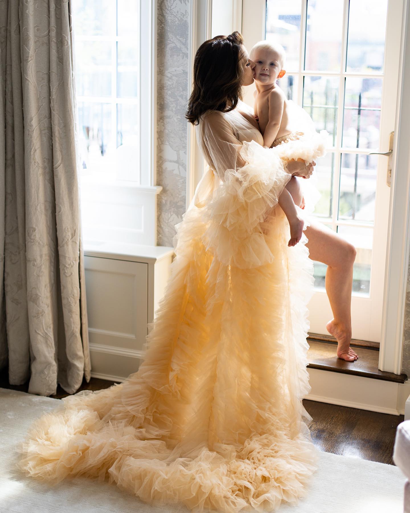 Hilaria Baldwin with kids