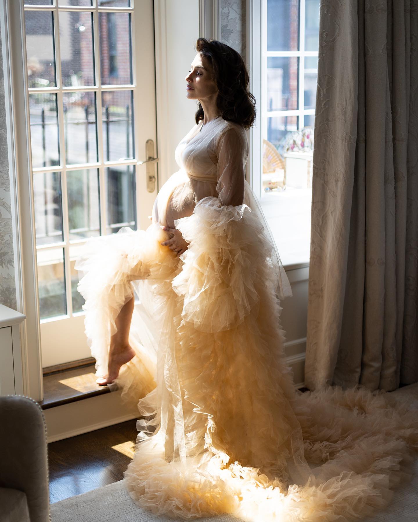 Hilaria Baldwin with kids