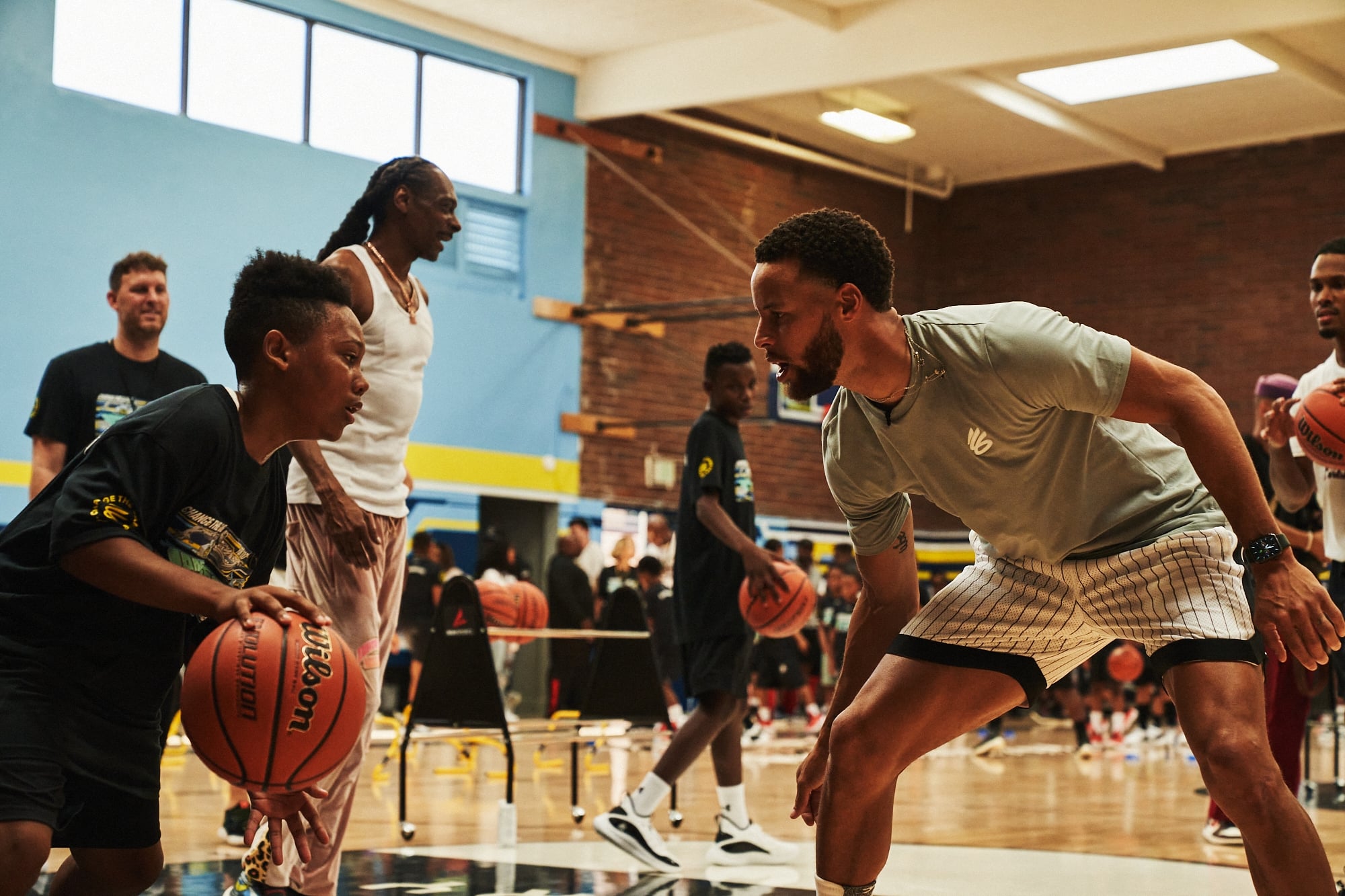 Steph Curry at Long Beach Boys & Girls Club