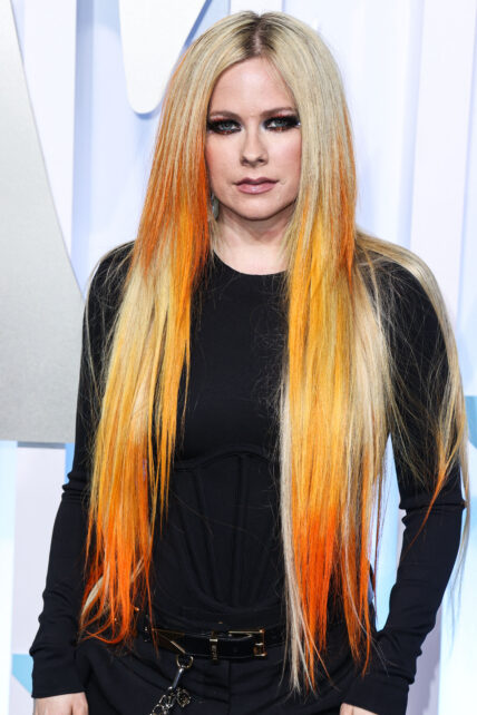 Avril Lavigne at the 2022 MTV Video Music Awards - Arrivals