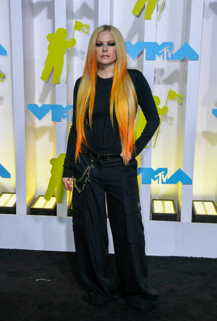 Avril Lavigne at the 2022 VMA's