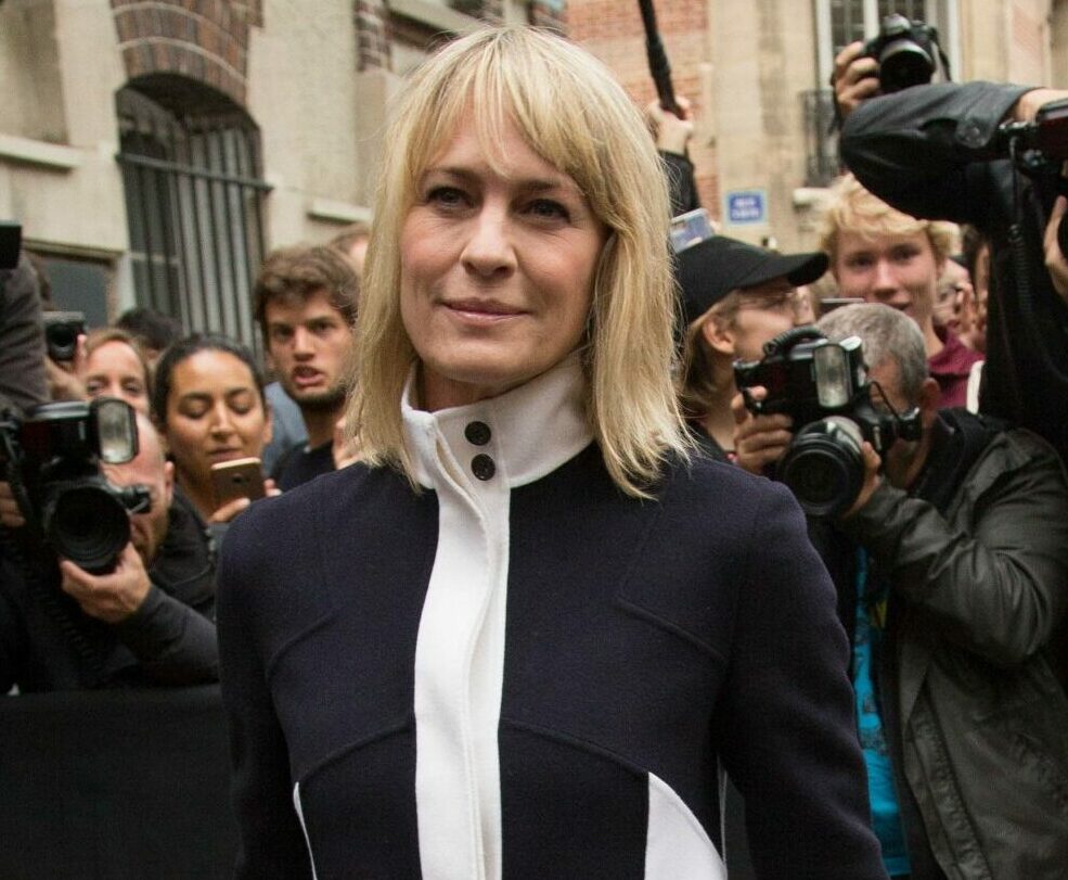 Celebs arriving at the Valentino show in Paris