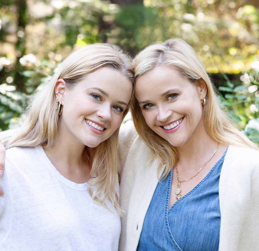 Reese Witherspoon and daughter Ava