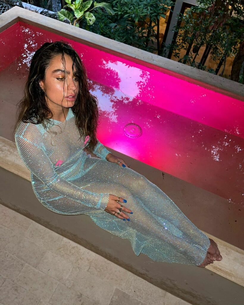 Sommer Ray poses for the camera.